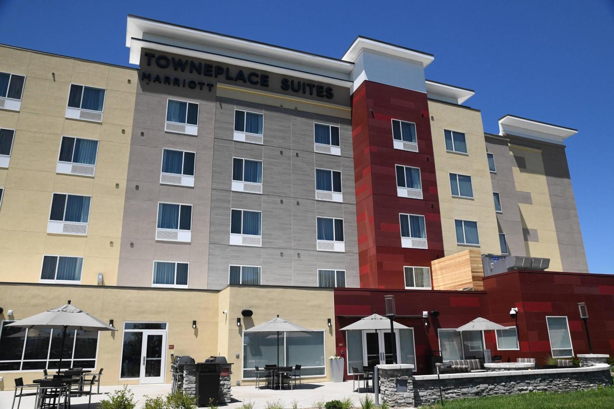 Towneplace Suites Kansas City At Briarcliff Exterior photo